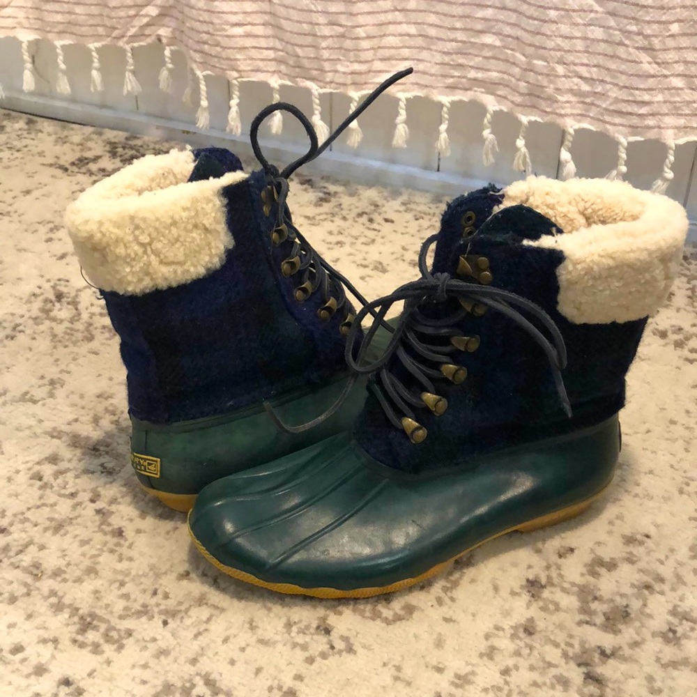 Sperry boots